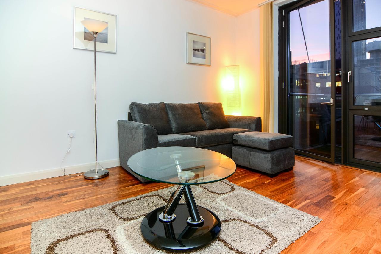 Canary Wharf - Corporate River View Apartments 런던 외부 사진