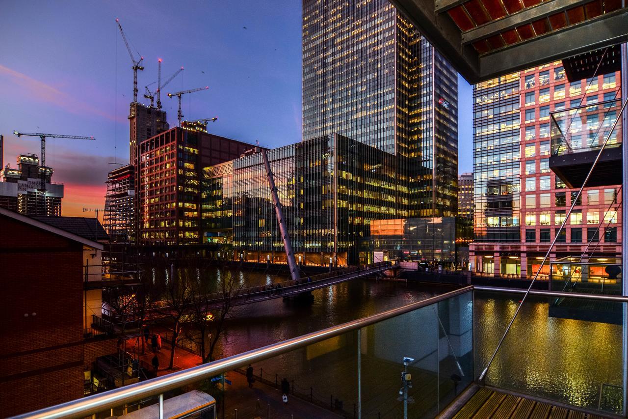 Canary Wharf - Corporate River View Apartments 런던 외부 사진