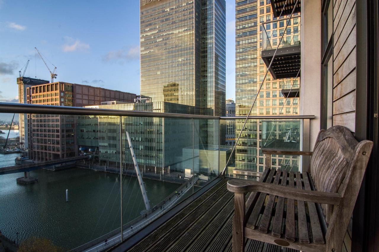 Canary Wharf - Corporate River View Apartments 런던 외부 사진