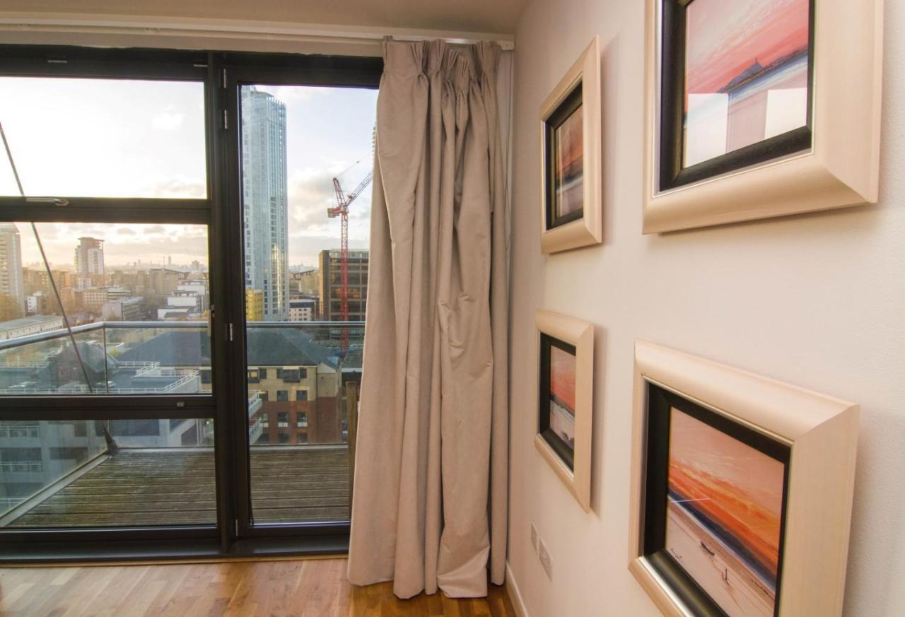 Canary Wharf - Corporate River View Apartments 런던 외부 사진