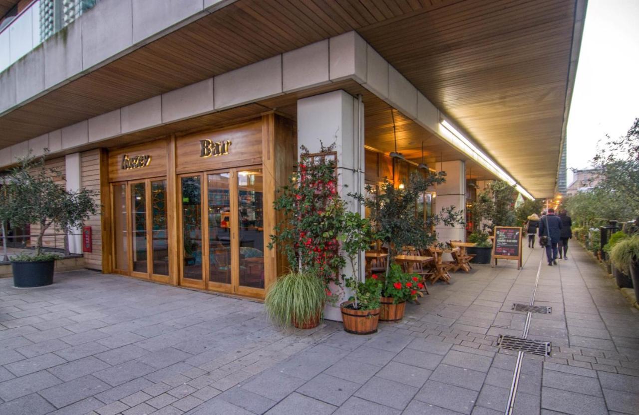 Canary Wharf - Corporate River View Apartments 런던 외부 사진