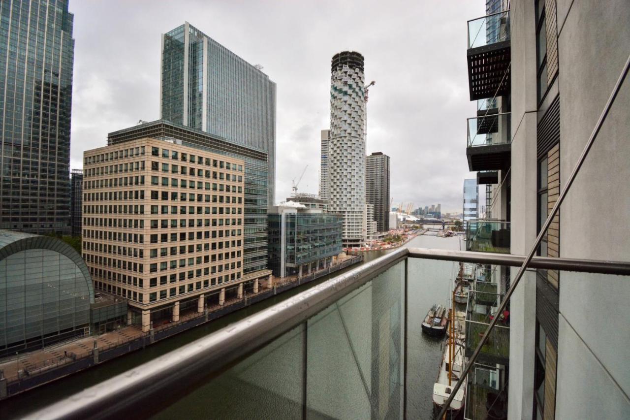 Canary Wharf - Corporate River View Apartments 런던 외부 사진