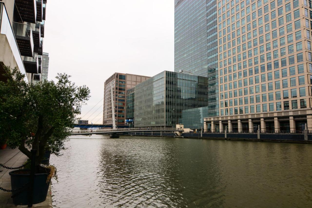 Canary Wharf - Corporate River View Apartments 런던 외부 사진