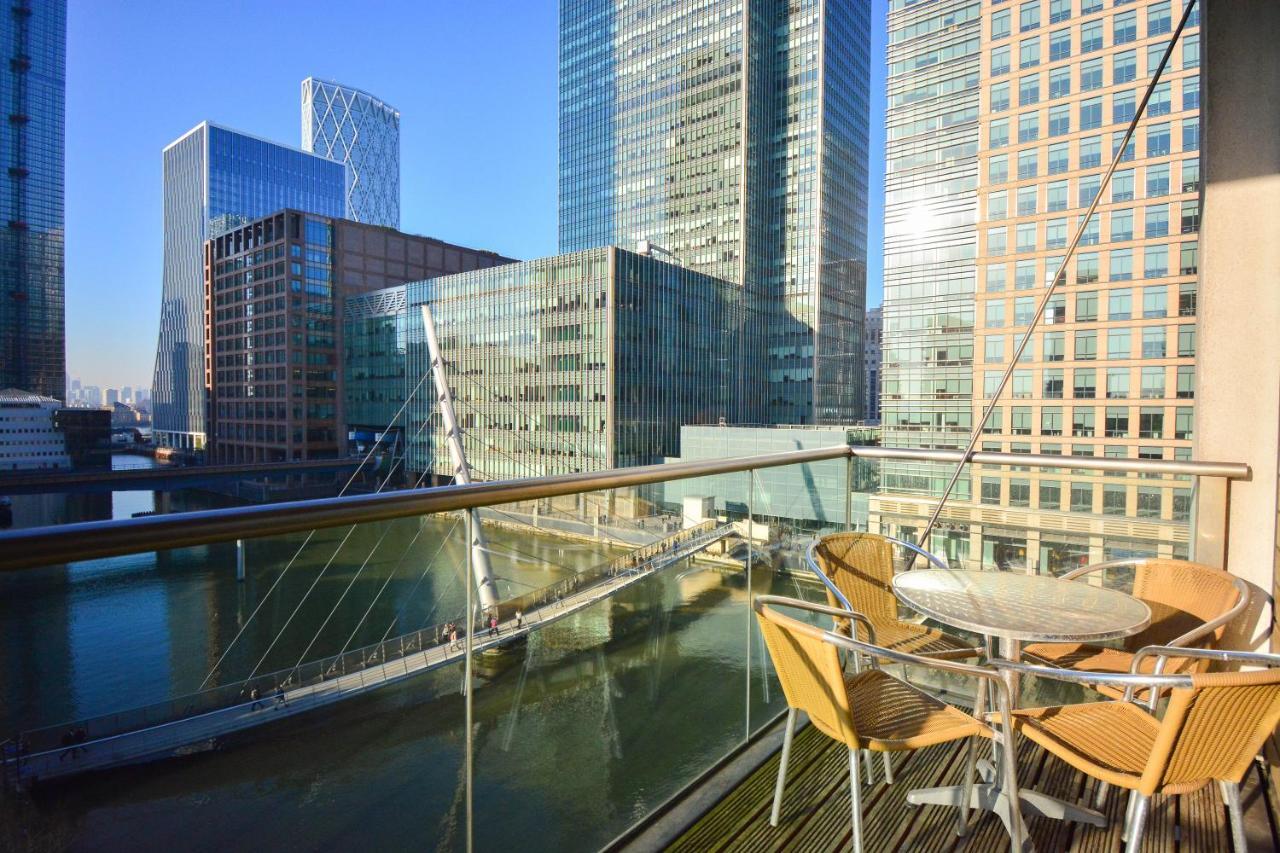 Canary Wharf - Corporate River View Apartments 런던 외부 사진