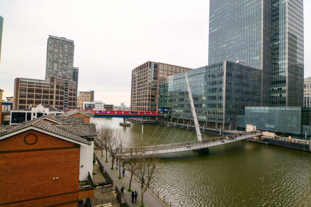 Canary Wharf - Corporate River View Apartments 런던 외부 사진